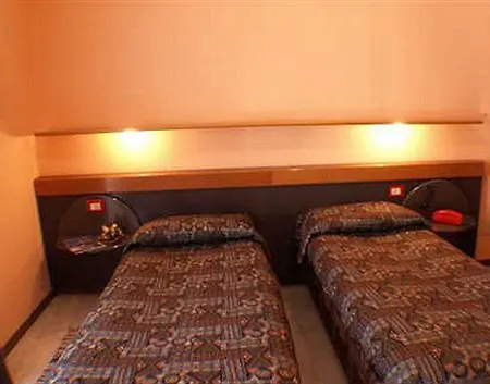 拉兰泰尔纳酒店 奇萨瓦玛兰科