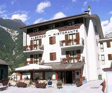 La Lanterna 3*
