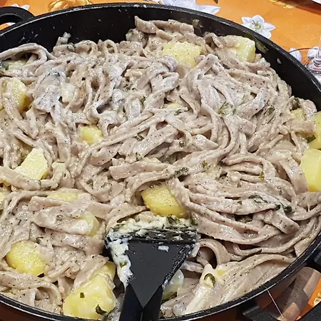 拉兰泰尔纳酒店 酒店 奇萨瓦玛兰科
