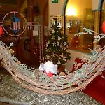 Hotel La Lanterna 3*