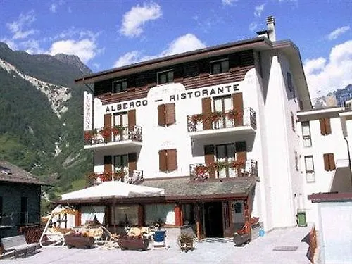 La Lanterna 3*
